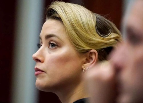 Amber Heard có dấu hiệu rối loạn nhân cách