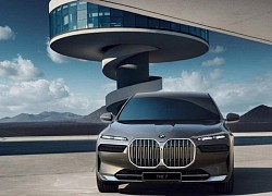 BMW 7-Series 202 bản First Edition sản xuất giới hạn chỉ 150 chiếc