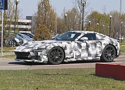 Ferrari 812 trước cơ hội 'hồi sinh', sẽ có thế hệ mới