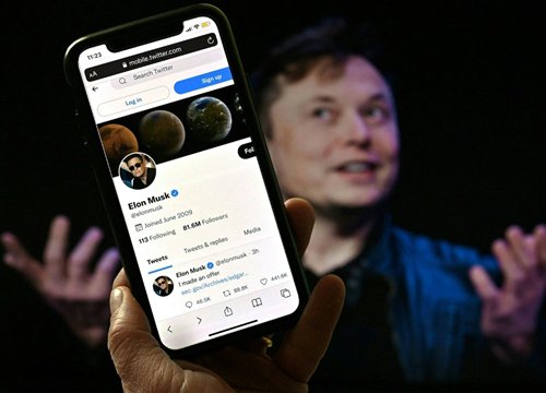 Màn 'mua sắm' chấn động thế giới của Elon Musk