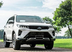 Rộ tin Toyota Fortuner sắp ra mắt bản cải tiến, tăng giá bán