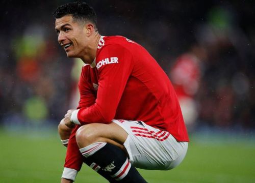 Ronaldo níu kéo hoàng hôn ở Man United