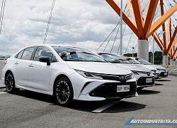 Toyota Corolla Altis 2022 thêm bản thể thao, có thể về Việt Nam năm nay