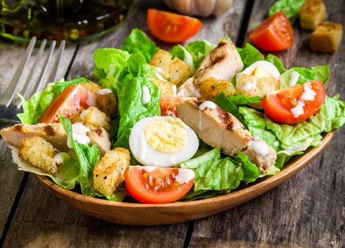 Ngán thịt cá, tối nay làm ngay món salad này chỉ mất 15 phút mà ăn vừa nhẹ bụng vừa healthy!