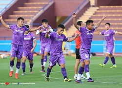 Sốt vé trận ra quân SEA Games 31 của U23 Việt Nam, vé "chợ đen" tăng gấp đôi