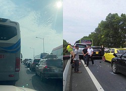 Tai nạn liên hoàn trên cao tốc Pháp Vân, đường về Hà Nội tắc dài 4km