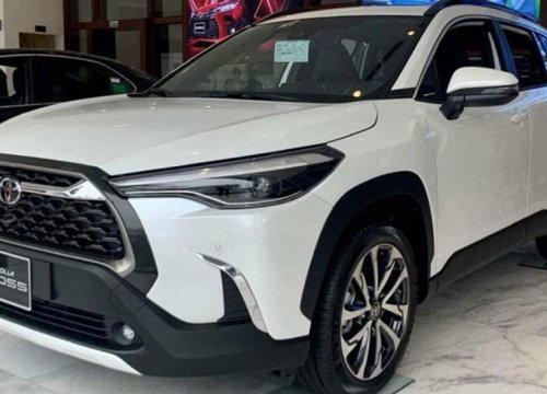 Tăng giá bán, lăn bánh Toyota Corolla Cross cần bao nhiêu?