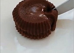 Cách làm chocolate lava cake bằng nồi cơm điện tan chảy ngọt ngào ngất ngây