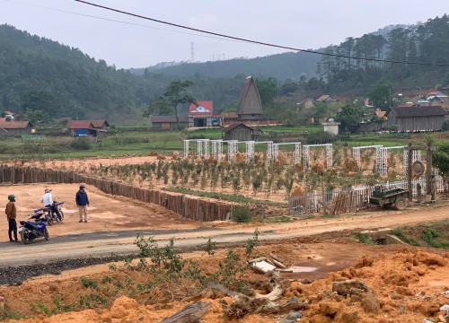 Kon Tum: Yêu cầu kiểm điểm bí thư, chủ tịch H.Kon Plông vì có nhiều sai phạm