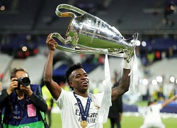 Vinicius bay cao cùng Real Madrid: Câu trả lời cho Zidane