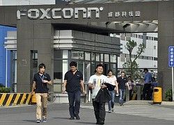 Foxconn tuyển thêm công nhân để đẩy mạnh sản xuất iPhone