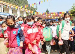 Gieo chữ nơi vùng núi đá Lũng Chinh