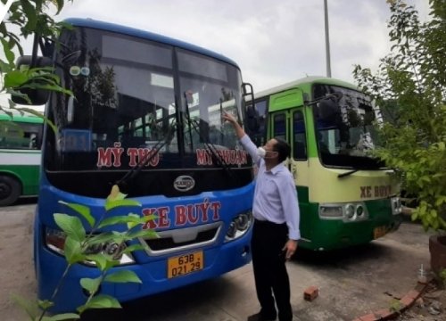 Hoạt động xe buýt tại Tiền Giang 'bỏ thì thương, vương thì tội'