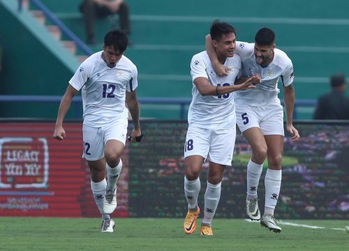 Thắng đậm U23 Timor Leste, U23 Philippines lên đầu bảng, chờ nghênh chiến U23 Việt Nam