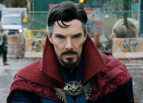 Benedict Cumberbatch: 'Đóng phim Marvel giống như chạy marathon'