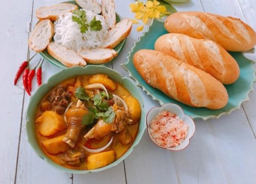 Cách nấu cari gà chấm bánh mì rất đơn giản ngay tại nhà