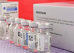 FDA Mỹ khuyến cáo hạn chế tiêm vaccine ngừa COVID-19 của Johnson & Johnson