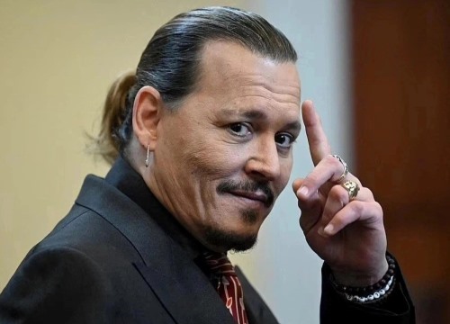 Số phận Johnny Depp đang thay đổi?