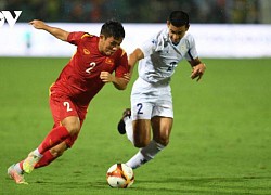 Toàn cảnh trận 'thủy chiến' giữa U23 Việt Nam và U23 Philippines