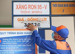 Giá xăng ngày mai vượt 30.000 đồng/lít?