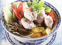 Món ăn Huế: Canh chua cá thác lác