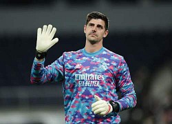 Real: Courtois thất thế trong cuộc đua Zamora