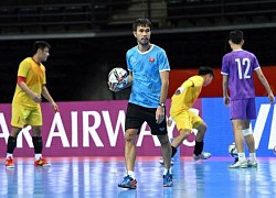 Tuyển futsal Việt Nam quyết thắng ngày ra quân