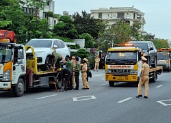 Bắt cựu Chủ tịch thành phố Hạ Long, công an niêm phong nhiều xe ô tô