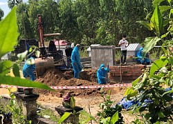 Bình Định: Khai quật tử thi người cha vì nghi bị con trai sát hại