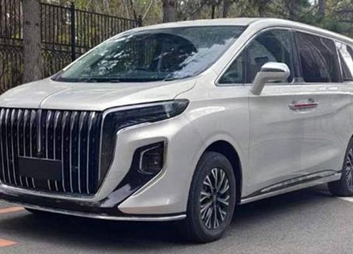 Hồng Kỳ Q8 lộ diện, phả hơi nóng lên 'chuyên cơ mặt đất' Toyota Alphard