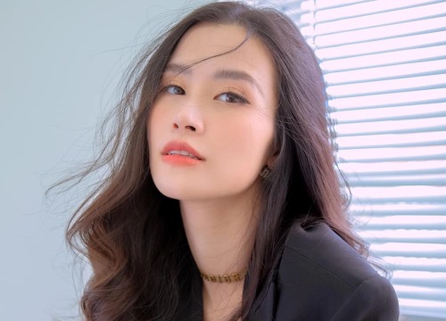 Chuyện gì đang xảy ra với Đông Nhi?