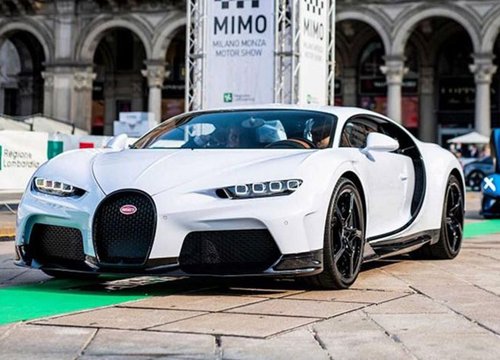 Màu sơn Bugatti Chiron đắt ngang siêu xe Lamborghini Huracan "đập hộp"