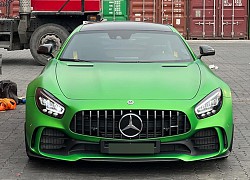 Mercedes-AMG GT R thứ 2 về Việt Nam: Màu sơn độc, nhiều chi tiết carbon, thêm tính năng so với xe của ông Đặng Lê Nguyên Vũ
