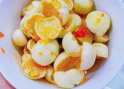 Vợ đảm chia sẻ cách làm cà muối ngon giòn hấp dẫn, nhìn thôi đã 'ứa nước miếng'