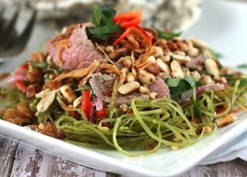 Cách làm nộm rau muống thịt bò giòn ngọt và ngon cơm