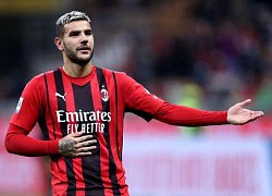 Milan tiến sát ngôi vô địch Serie A sau 11 năm