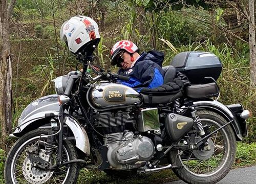 Royal Enfield Sidecar, thú chơi phong cách mới của dân mê phượt