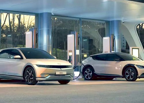 Xe Xanh: Triệu hồi Hyundai Ioniq 5 và KIA EV6 do lỗi phần mềm