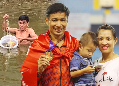 Chồng thi SEA Games chạy 10.000m dưới sân, vợ òa khóc trên khán đài: Yêu 7 năm mới cưới, có 2 con vẫn như thuở mới hẹn hò!