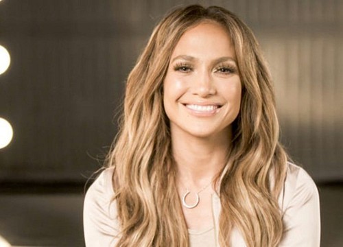 Jennifer Lopez tự ti vì không được Oscar tôn trọng