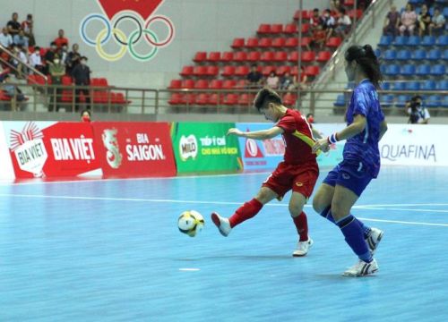 Nỗ lực đến giây cuối cùng, tuyển futsal nữ Việt Nam vẫn chấp nhận mất HCV vào tay Thái Lan