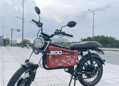 Khách hàng Dat Bike xém tai nạn vì bó động cơ xe weaver 200