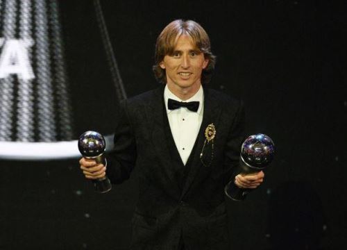 Messi bầu Luka Modric là cầu thủ xuất sắc thế giới năm 2018