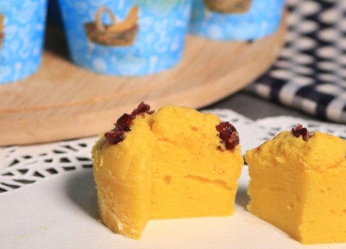 Cách làm bánh muffin bí đỏ bằng nồi chiên không dầu thơm ngon đơn giản