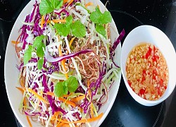 Cách làm salad ngũ sắc giòn ngon đẹp mắt đổi vị cho bữa cơm