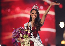 Không hổ danh hoa hậu hoàn vũ, Catriona Gray mặc đồ tắm đi dã ngoại vẫn đẹp như ảnh chụp tạp chí