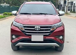 Toyota Rush chạy chán bán 666 triệu ở Hà Nội, người dùng "khóc thét"