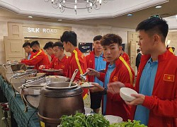 Xác định lý do U23 Việt Nam bị đầy bụng, Văn Toản và Danh Trung vắng mặt trong trận gặp U23 Hàn Quốc