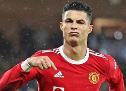 Bạn gái C.Ronaldo gây ấn tượng với thân hình gợi cảm