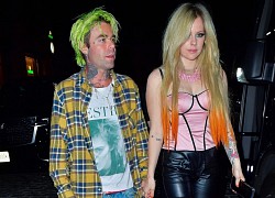 Ca sĩ Avril Lavigne gợi cảm đi dự tiệc cùng bạn trai "tóc xanh"